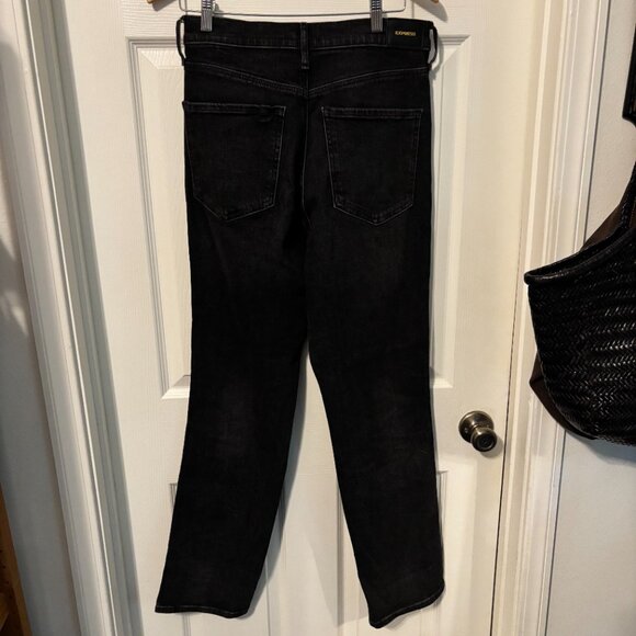 Express Modern Straight High Rise Jean 10R - Picture 2 of 8